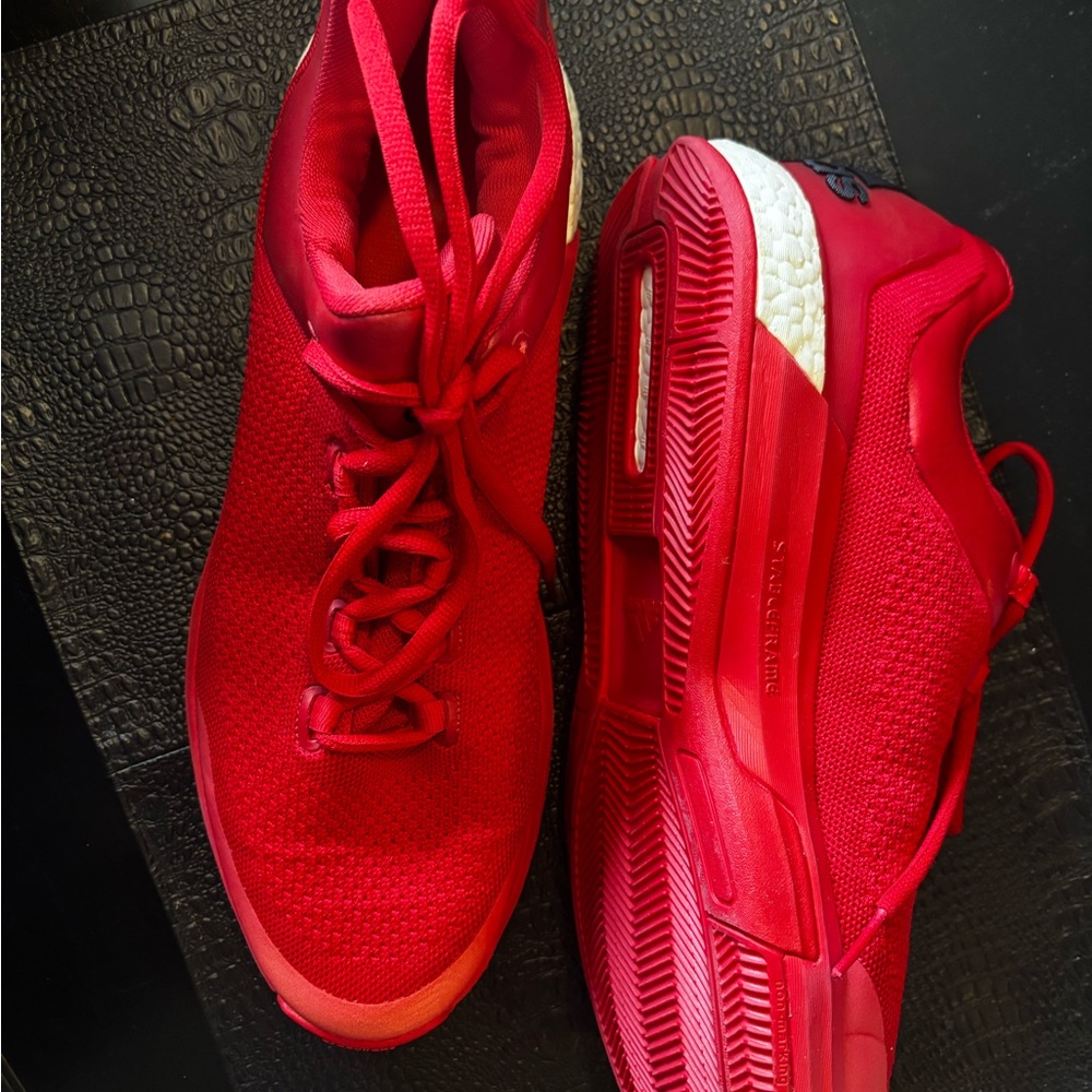 Adidas Solarboost Athletic Shoes- sample pair from NBA player